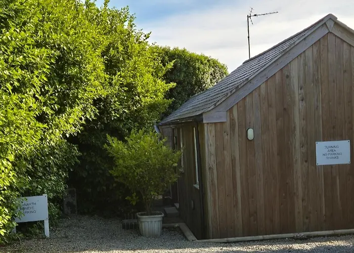 Lanarth Chalet In Hayle Cornwall